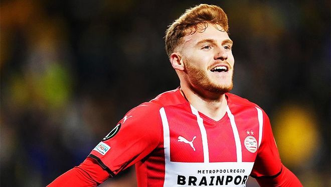 她们始终保 她们始终保